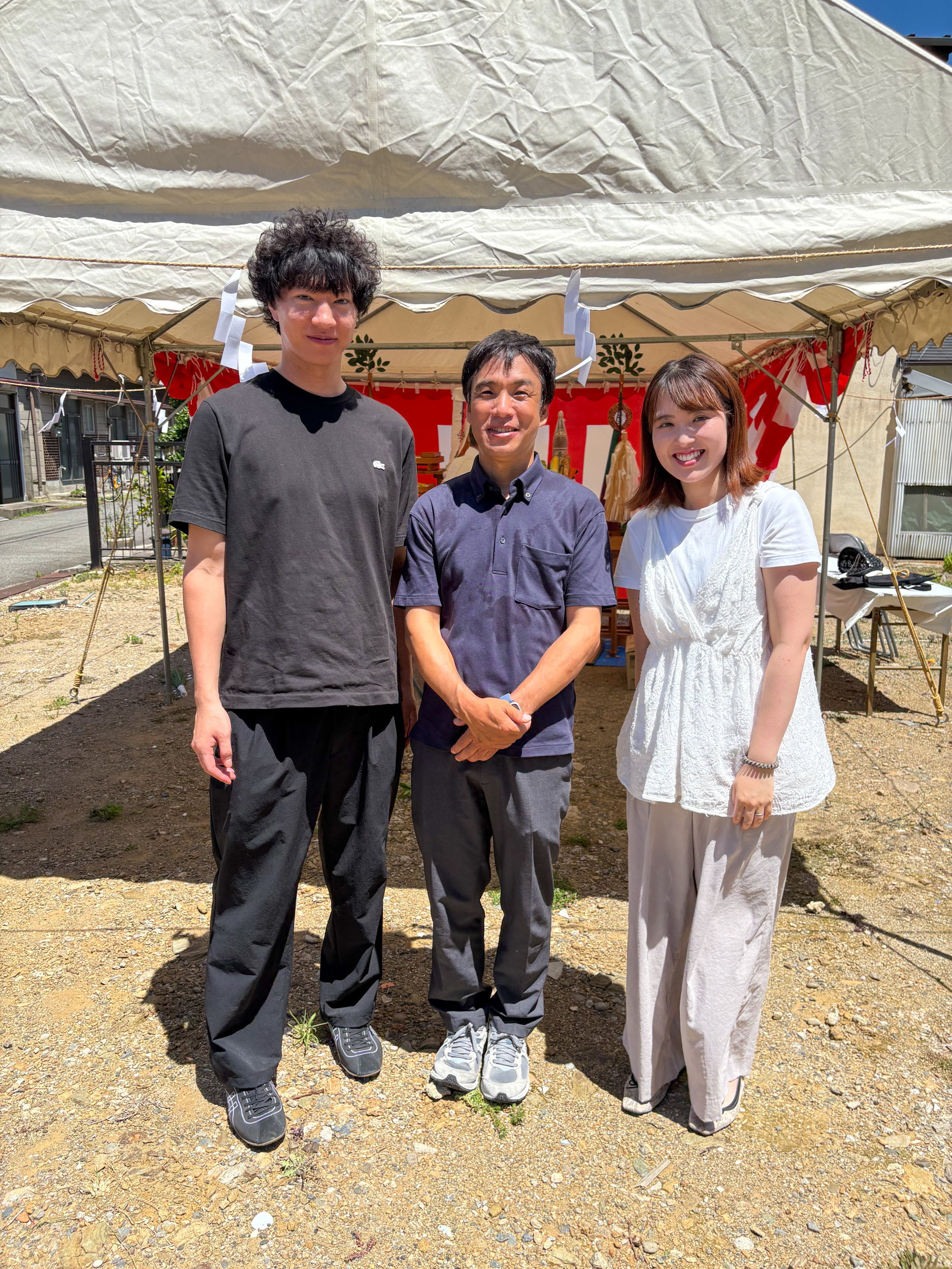 S様ご夫婦と記念撮影